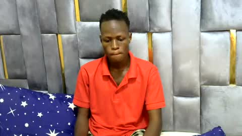 Snapshot of bashlouis1 chatting on 07/21/26, 11:34 bashlouis1 online show from 07/21/26, 11:34