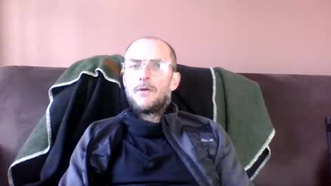 basiccamguy online show from 02/06/25, 02:15