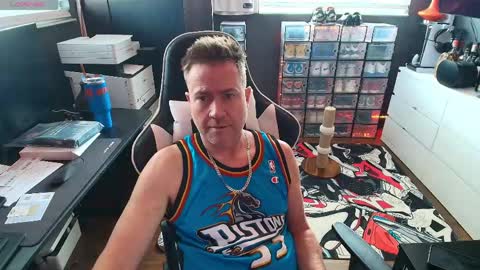 Snapshot of basketballjerseygang chatting on 03/30/26, 07:48 Jordan online show from 03/30/26, 07:48