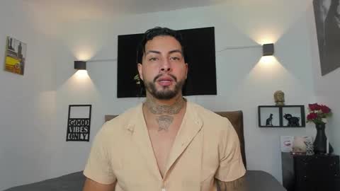 Snapshot of bastian_jones1 chatting on 09/25/25, 11:19 bastian_jones1 online show from 09/25/25, 11:19