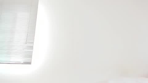 Bastian Maalouf  online show from 10/31/25, 07:26