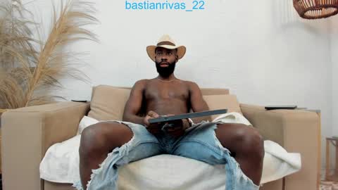 Snapshot of bastianrivas chatting on 01/08/25, 12:05 Bastian. online show from 01/08/25, 12:05