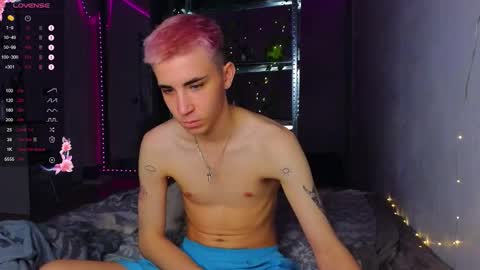 mett online show from 09/19/25, 06:41