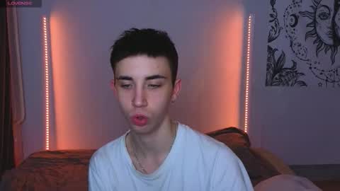 mett online show from 10/09/25, 10:52