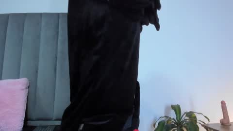    online show from 01/18/25, 02:33