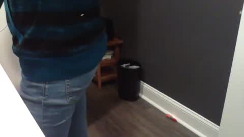 battlewolfxx online show from 02/23/25, 04:17