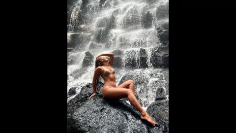 Battyredhair online show from 04/07/26, 01:22