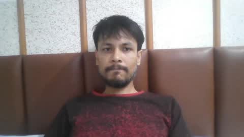 Snapshot of baybeeboi4u2 chatting on 05/26/26, 04:14 Neel online show from 05/26/26, 04:14