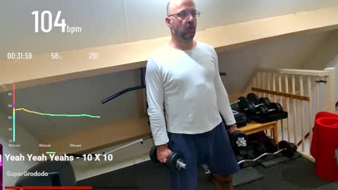 Snapshot of bazzz_8 chatting on 03/06/26, 06:04 bazzz_8 online show from 03/06/26, 06:04