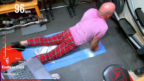 Snapshot of bazzz_8 chatting on 03/21/26, 06:44 bazzz_8 online show from 03/21/26, 06:44