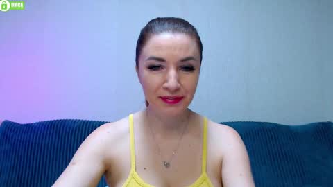 Snapshot of bb__bonami_ chatting on 02/18/25, 02:27 bb__bonami_ online show from 02/18/25, 02:27