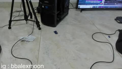 alex independent model   ig bbalexmoon online show from 12/14/24, 04:42