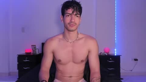 Valentino online show from 01/17/25, 09:17