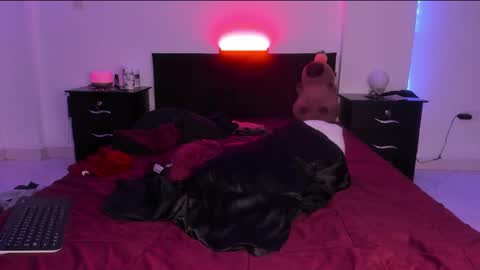 Valentino online show from 02/18/25, 12:37