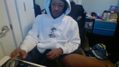 Racks online show from 01/12/26, 04:56