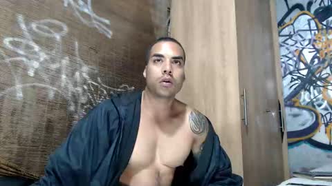 Justin online show from 10/28/25, 02:04