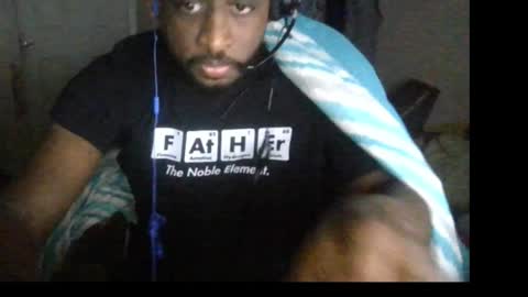 rocker n queen online show from 12/23/24, 01:03