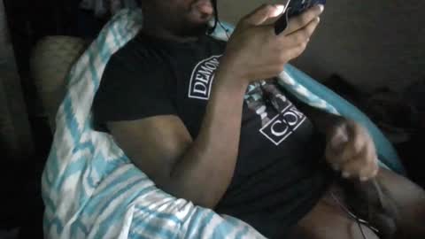 rocker n queen online show from 02/16/25, 12:32