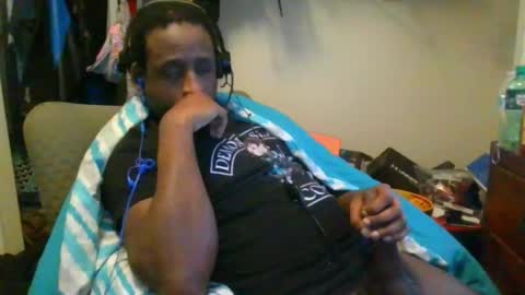 rocker n queen online show from 02/16/25, 06:43