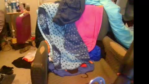 rocker n queen online show from 10/16/25, 12:39