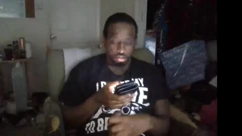 rocker n queen online show from 12/19/25, 02:13