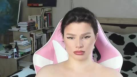 Snapshot of bbj_one chatting on 06/15/26, 05:09 bbj_one online show from 06/15/26, 05:09
