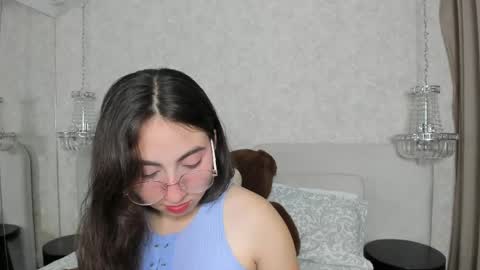 Snapshot of bblilith chatting on 05/08/26, 10:59 bblilith online show from 05/08/26, 10:59