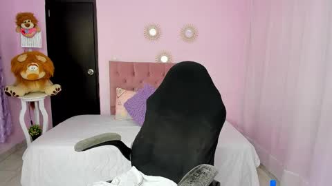 Charlote online show from 02/26/26, 12:26