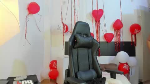 Cindy online show from 02/15/26, 09:41