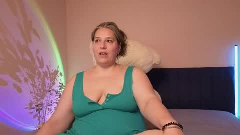 Snapshot of bbw_goddes chatting on 06/02/26, 03:14 Love online show from 06/02/26, 03:14