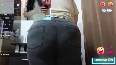 Snapshot of bbw_milf_4u chatting on 02/12/26, 07:47 Emma online show from 02/12/26, 07:47