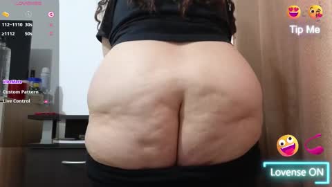 Snapshot of bbw_milf_4u chatting on 02/20/26, 10:49 Emma online show from 02/20/26, 10:49