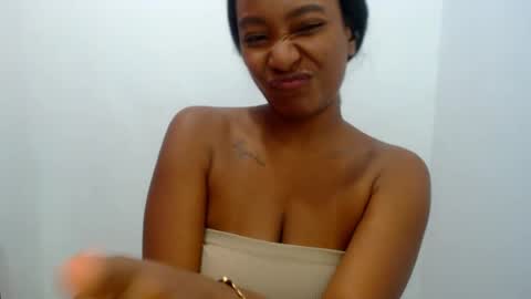 Snapshot of bby_natasha chatting on 08/04/26, 05:59 Natasha online show from 08/04/26, 05:59