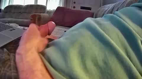 bcema2 online show from 10/28/25, 06:32