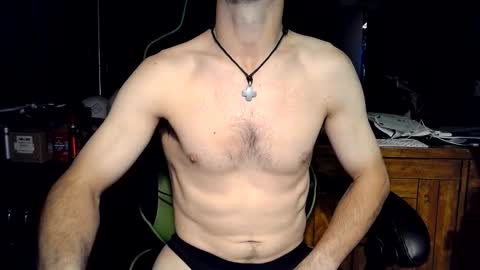 bchillin28 online show from 11/05/25, 06:35