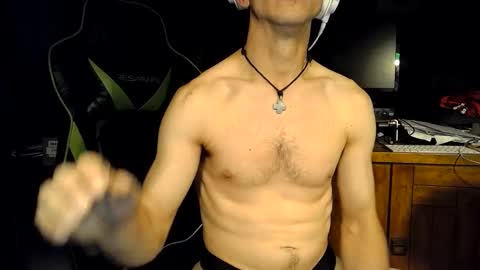 bchillin28 online show from 12/23/25, 04:54