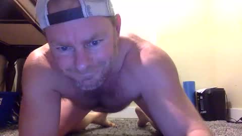 Snapshot of bcjonny chatting on 12/28/24, 05:55 BCJonny online show from 12/28/24, 05:55