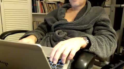 bd online show from 12/26/24, 08:21