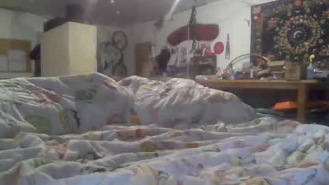 Snapshot of bdeunltd chatting on 04/17/26, 06:49 bdeunltd online show from 04/17/26, 06:49
