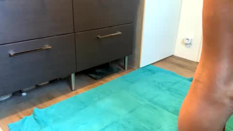 bdsm_toyboy online show from 10/04/25, 08:12