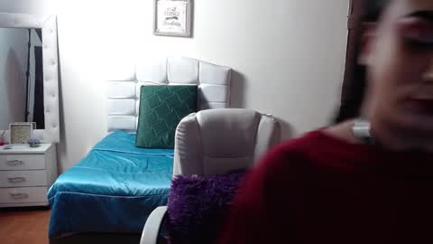 Ela online show from 10/08/25, 06:00