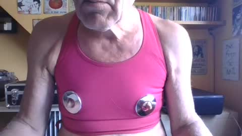 Snapshot of bdsmformistress chatting on 06/15/26, 01:35 bdsmformistress online show from 06/15/26, 01:35