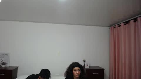 Snapshot of be_sinners chatting on 12/03/25, 02:30 Sara Juan online show from 12/03/25, 02:30