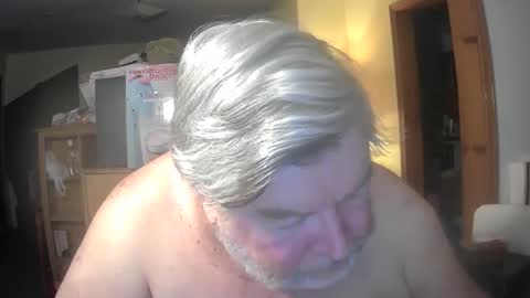 bear online show from 04/27/26, 02:42