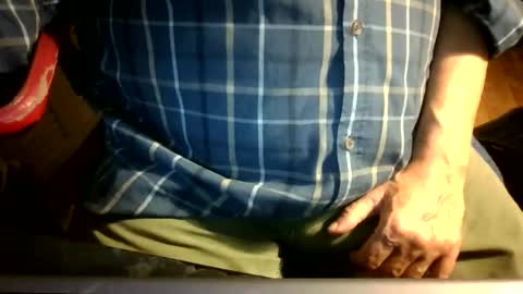 Bruno online show from 12/20/25, 08:10