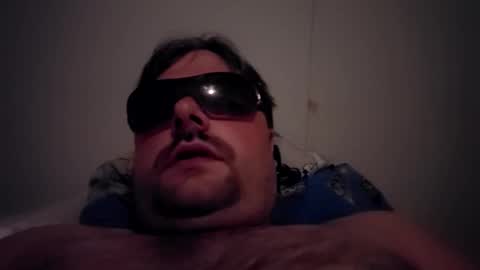 Snapshot of bearboi33 chatting on 10/28/25, 12:47 bearboi33 online show from 10/28/25, 12:47