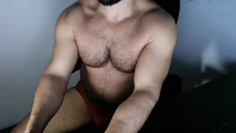 Beard Guy online show from 09/21/25, 09:38