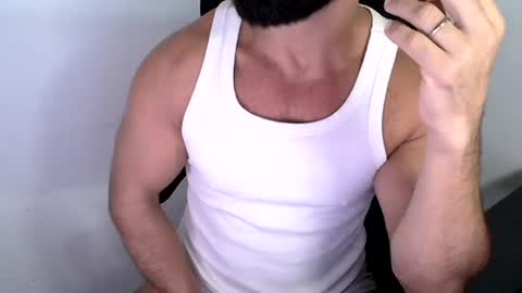 Snapshot of beard_top_guy chatting on 06/13/26, 12:25 Beard Guy online show from 06/13/26, 12:25