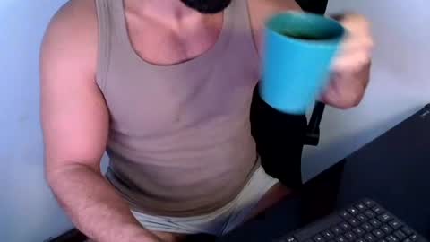 Snapshot of beard_top_guy chatting on 06/16/26, 01:03 Beard Guy online show from 06/16/26, 01:03