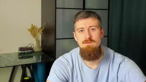 Snapshot of bearded_legend chatting on 01/30/25, 06:10 Zeus online show from 01/30/25, 06:10